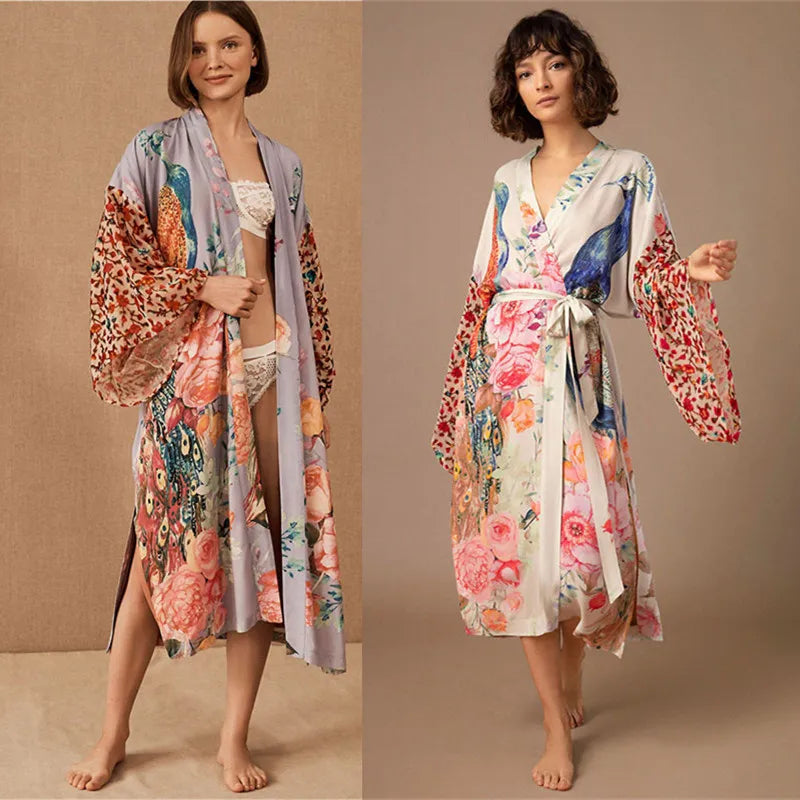 Beautiful KIMONO/PEACOCK