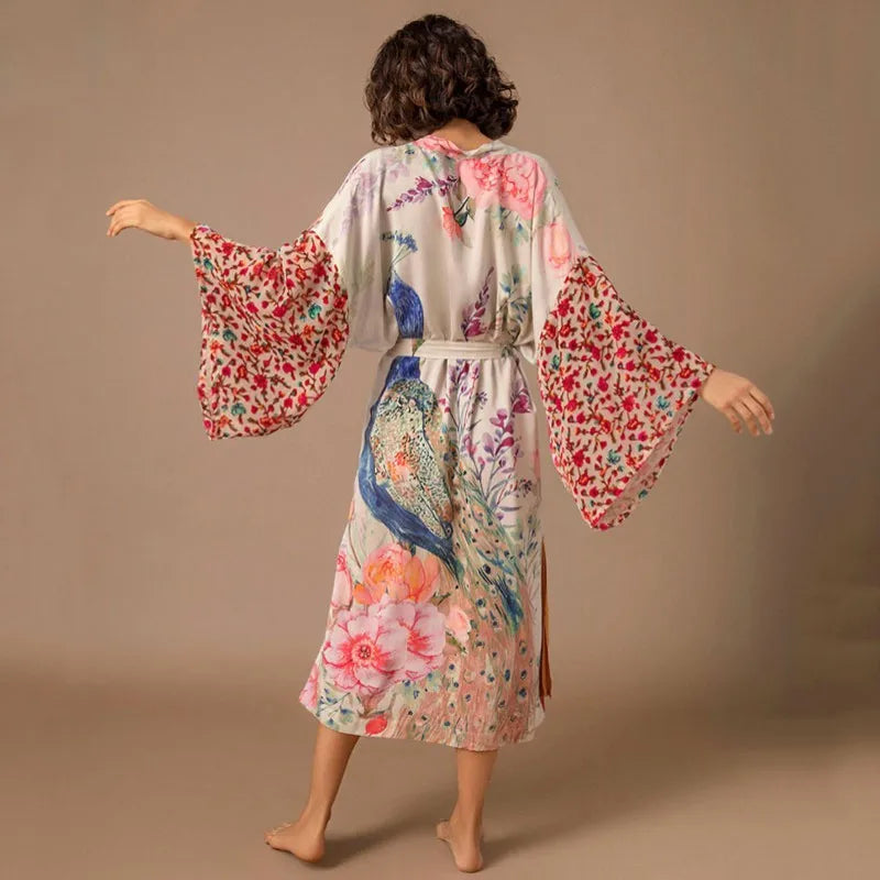 Beautiful KIMONO/PEACOCK