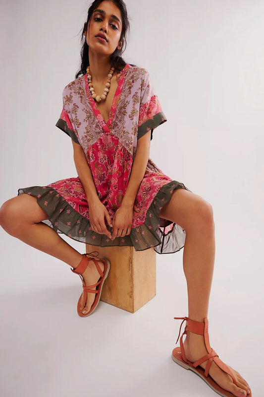 Flowy Fit Ruffled Bottom Hem Oversized Relaxed Top