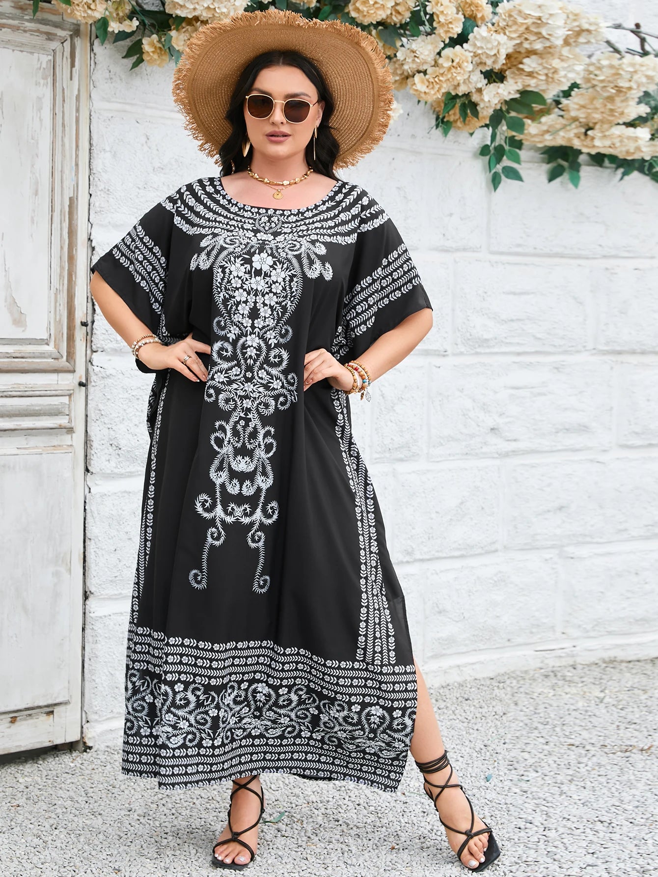 Plus Size Boho Kaftan/Black And White